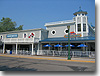 Boathouse Bar & Grill